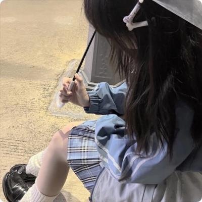 堕入地球的间谍